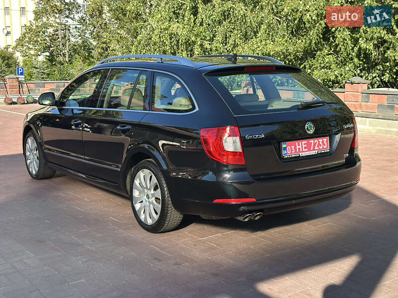 Универсал Skoda Superb 2012 в Ровно