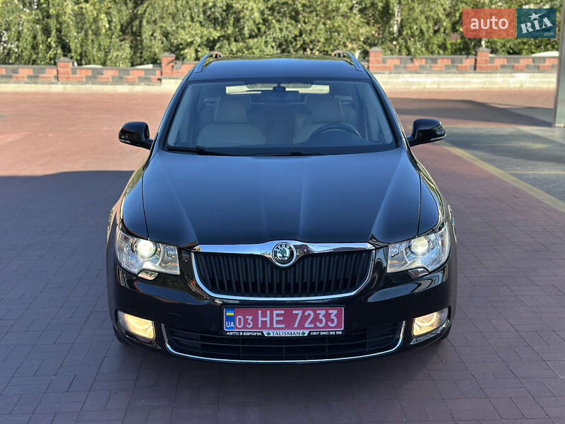 Универсал Skoda Superb 2012 в Ровно