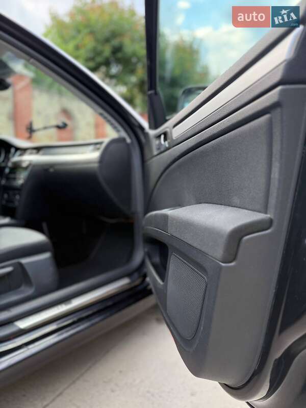 Лифтбек Skoda Superb 2011 в Красилове