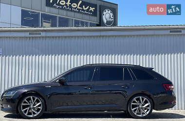 Универсал Skoda Superb 2018 в 