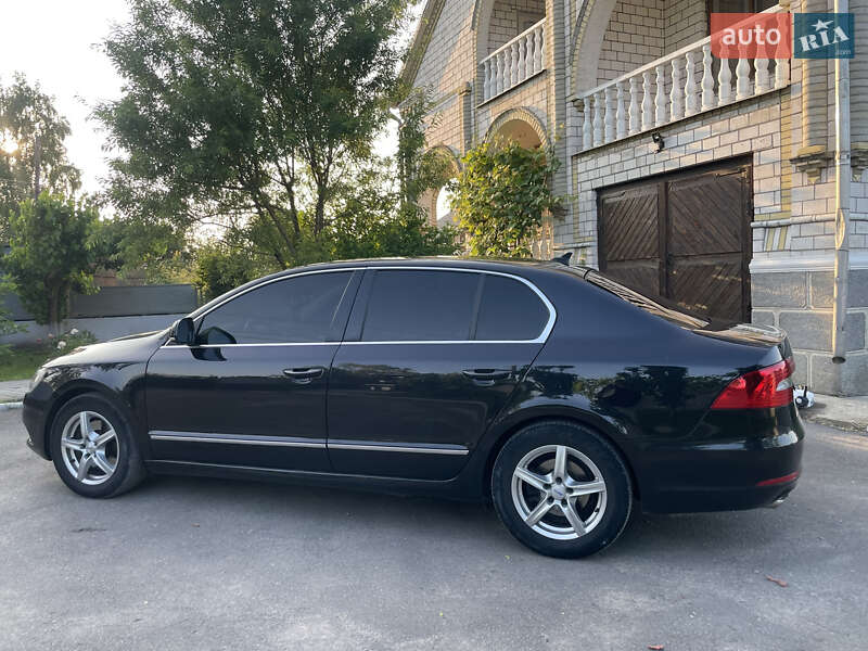 Лифтбек Skoda Superb 2013 в Шаргороде фото 12 Лифтбек Skoda Superb 2013 в Шаргороде
