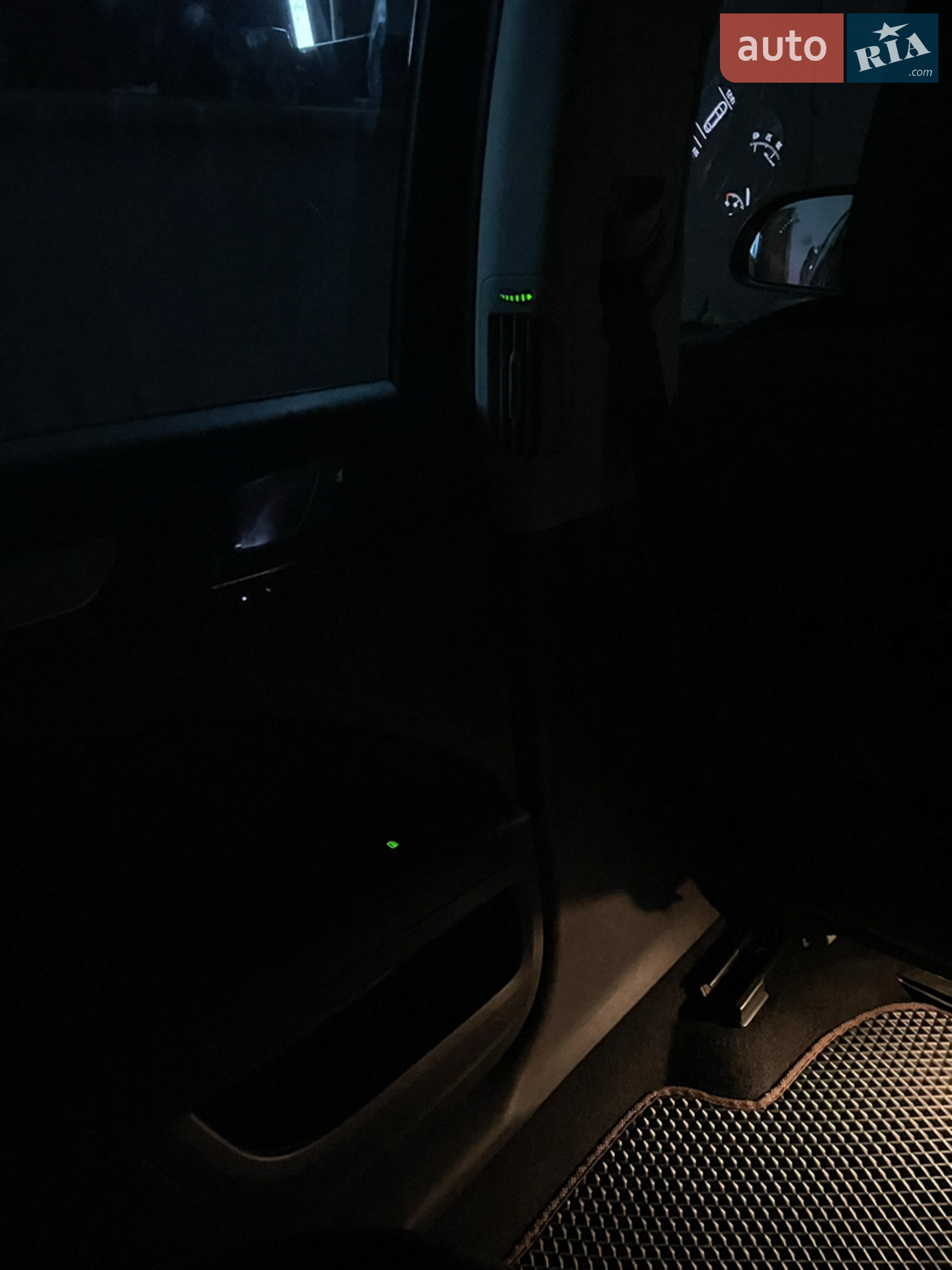 2013 Skoda Superb - мініатюра 27
