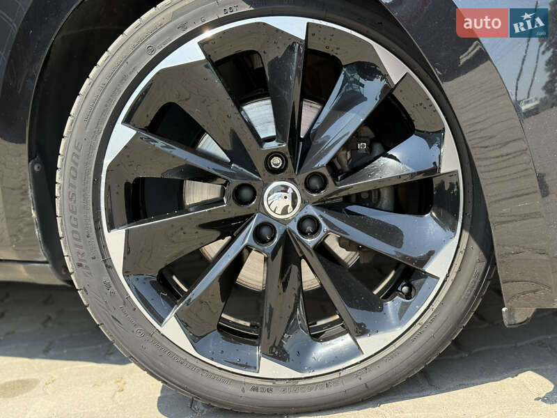 Лифтбек Skoda Superb 2019 в Хмельницком