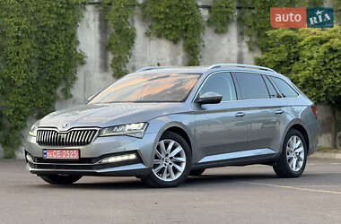 Универсал Skoda Superb 2020 в Ровно