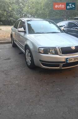 Лифтбек Skoda Superb 2005 в 