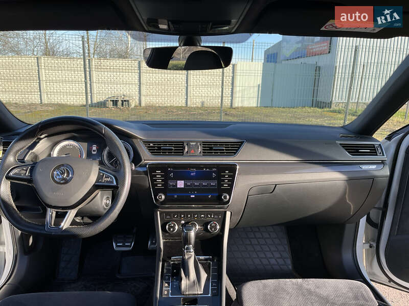 Лифтбек Skoda Superb 2017 в Костополе