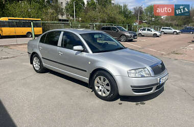 Ліфтбек Skoda Superb 2005 в Прилуках