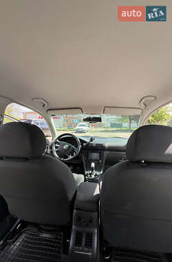 Ліфтбек Skoda Superb 2005 в Прилуках