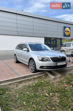 Универсал Skoda Superb 2014 в 