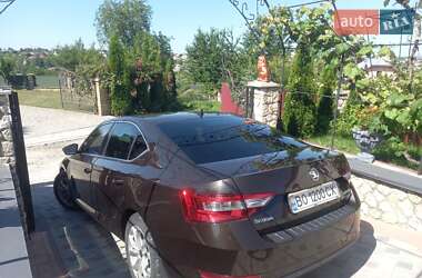 Ліфтбек Skoda Superb 2016 в Тернополі