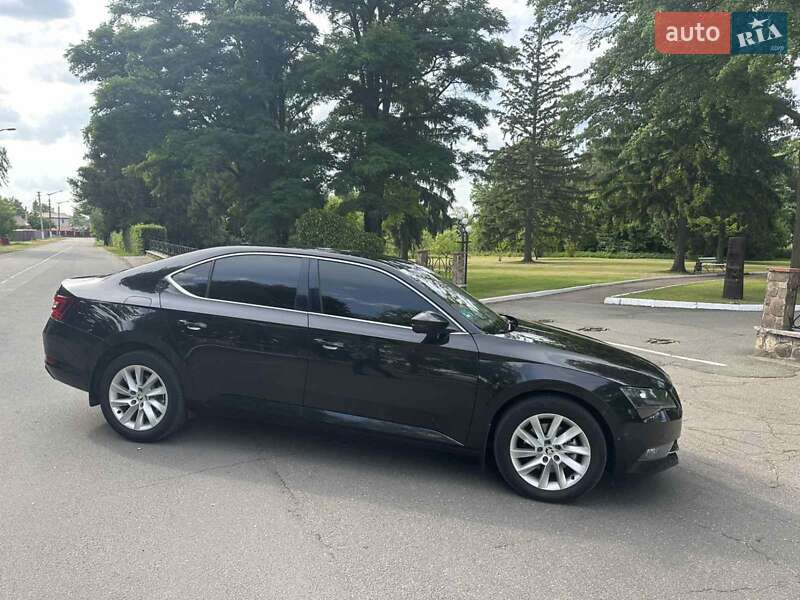 Skoda Superb 2015
