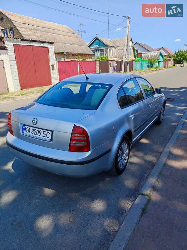 Ліфтбек Skoda Superb 2003 в Калинівці