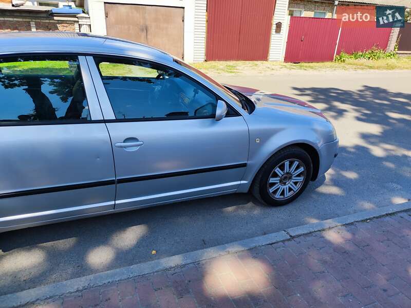 Ліфтбек Skoda Superb 2003 в Калинівці