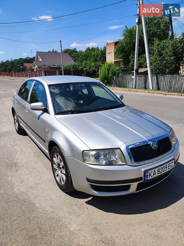 Ліфтбек Skoda Superb 2003 в Калинівці