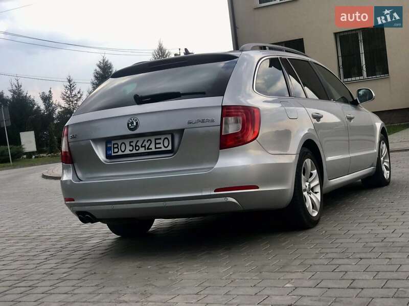 Універсал Skoda Superb 2013 в Тернополі