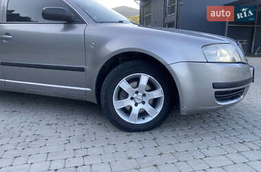 Лифтбек Skoda Superb 2006 в 