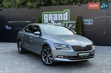 Ліфтбек Skoda Superb 2019 в Києві