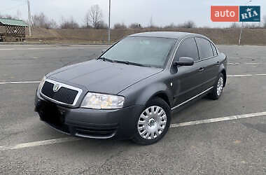Ліфтбек Skoda Superb 2004 в Абазівці