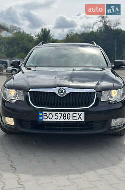 Универсал Skoda Superb 2011 в 