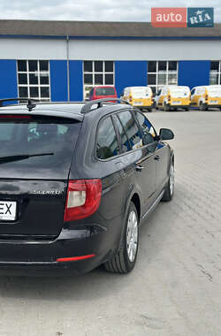 Универсал Skoda Superb 2011 в 