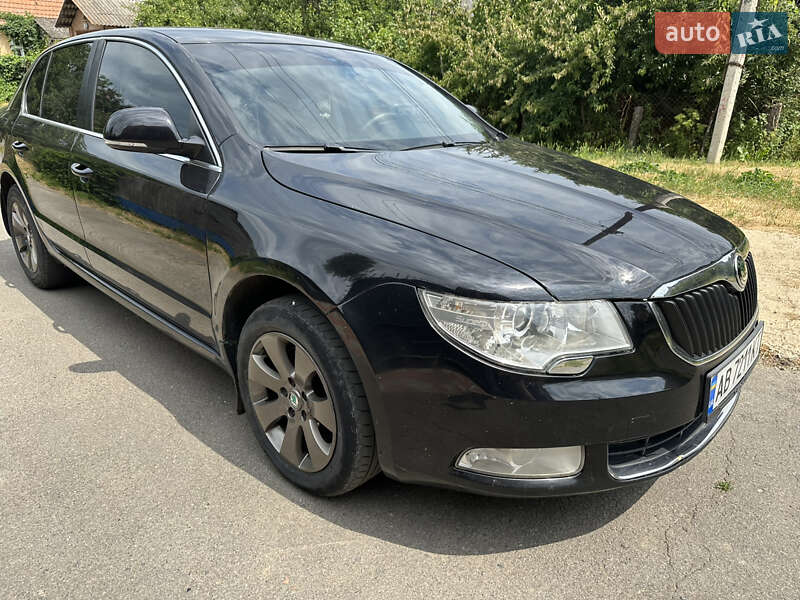 Skoda Superb 2011