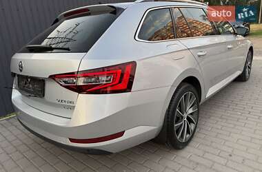 Универсал Skoda Superb 2020 в 