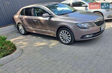Лифтбек Skoda Superb 2013 в Ирпене