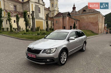Універсал Skoda Superb 2015 в Тернополі
