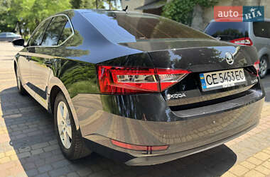 Лифтбек Skoda Superb 2017 в 
