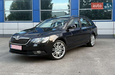 Універсал Skoda Superb 2013 в Києві