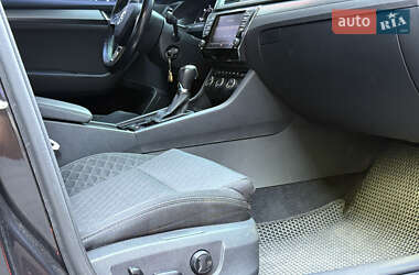 Лифтбек Skoda Superb 2017 в 