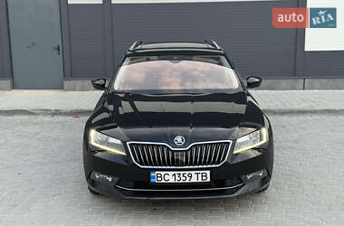 Универсал Skoda Superb 2018 в 