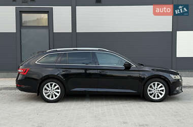 Универсал Skoda Superb 2018 в 