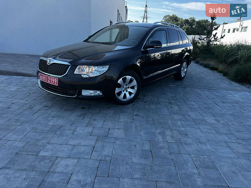 Универсал Skoda Superb 2010 в 