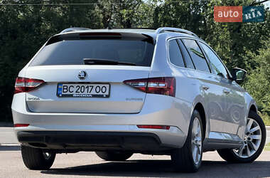 Универсал Skoda Superb 2017 в 