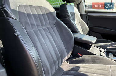 Универсал Skoda Superb 2017 в 