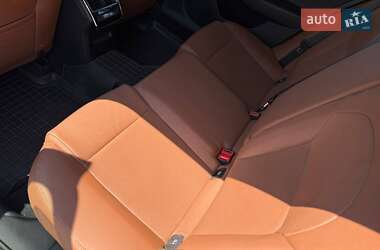 Лифтбек Skoda Superb 2015 в 