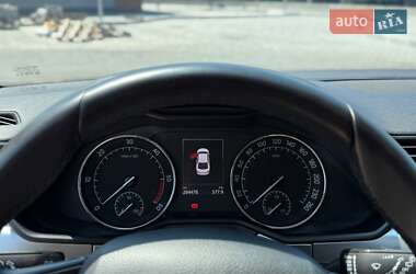 Лифтбек Skoda Superb 2015 в 