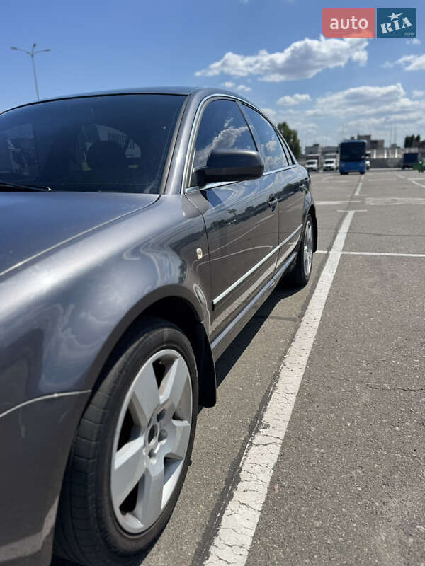 Ліфтбек Skoda Superb 2006 в Києві