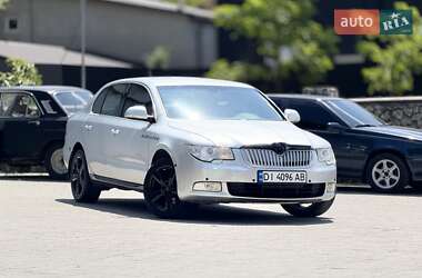 Лифтбек Skoda Superb 2008 в 