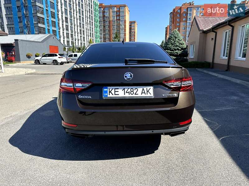 Ліфтбек Skoda Superb 2019 в Дніпрі