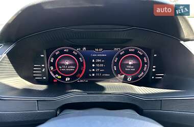 Лифтбек Skoda Superb 2019 в 