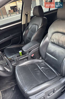 Лифтбек Skoda Superb 2012 в 
