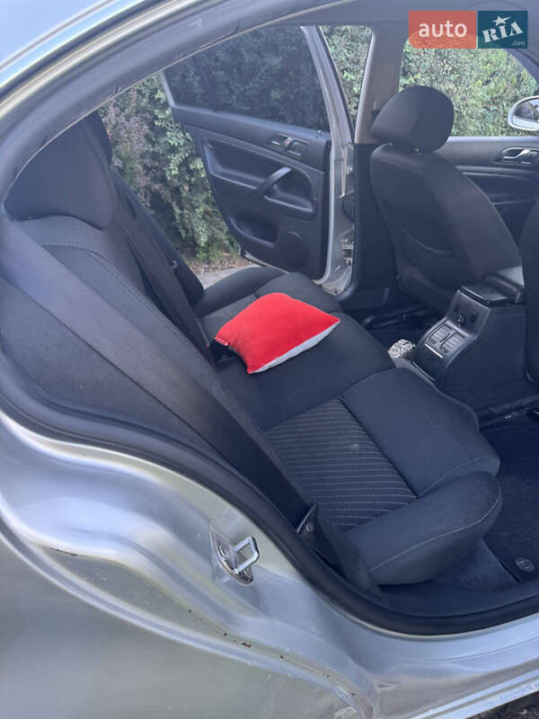 Лифтбек Skoda Superb 2007 в Львове