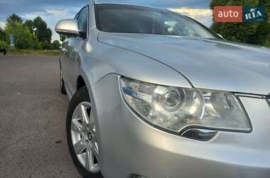 Универсал Skoda Superb 2010 в 