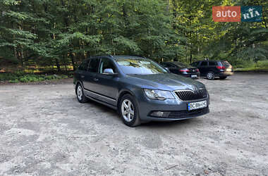 Универсал Skoda Superb 2013 в 