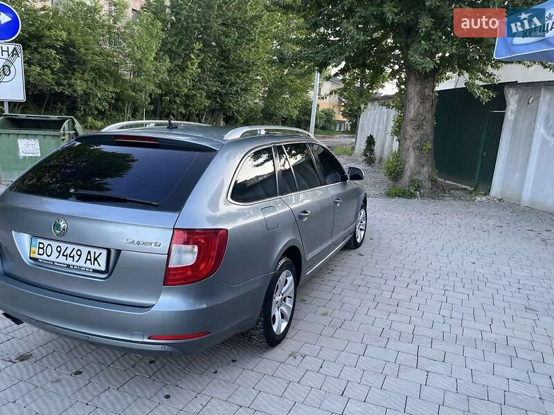 Универсал Skoda Superb 2010 в Тернополе