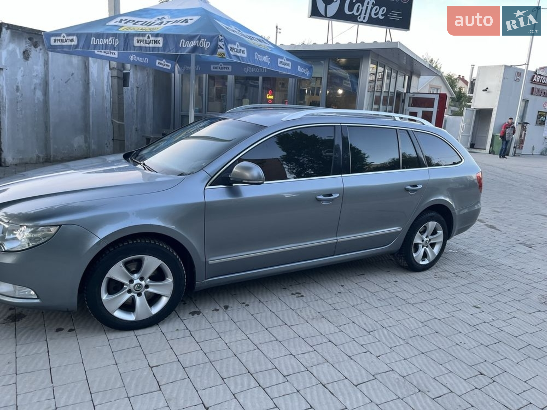 2010 Skoda Superb - мініатюра 19