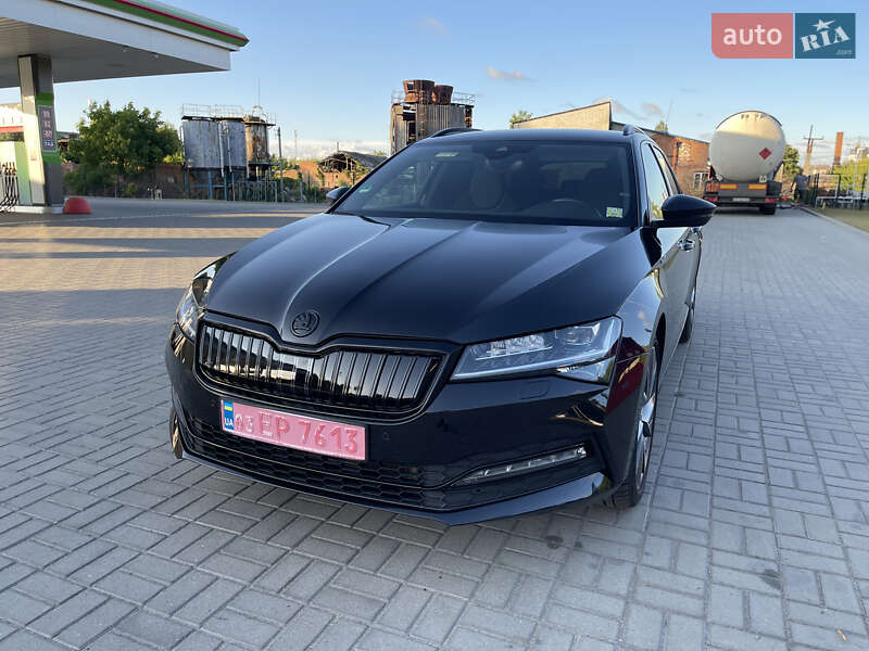 Універсал Skoda Superb 2021 в Житомирі