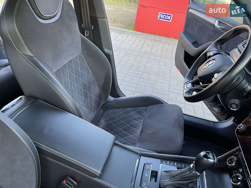 Універсал Skoda Superb 2021 в Житомирі